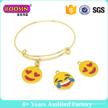 Emoji Charm Expandable Wire Bangle Bracelet